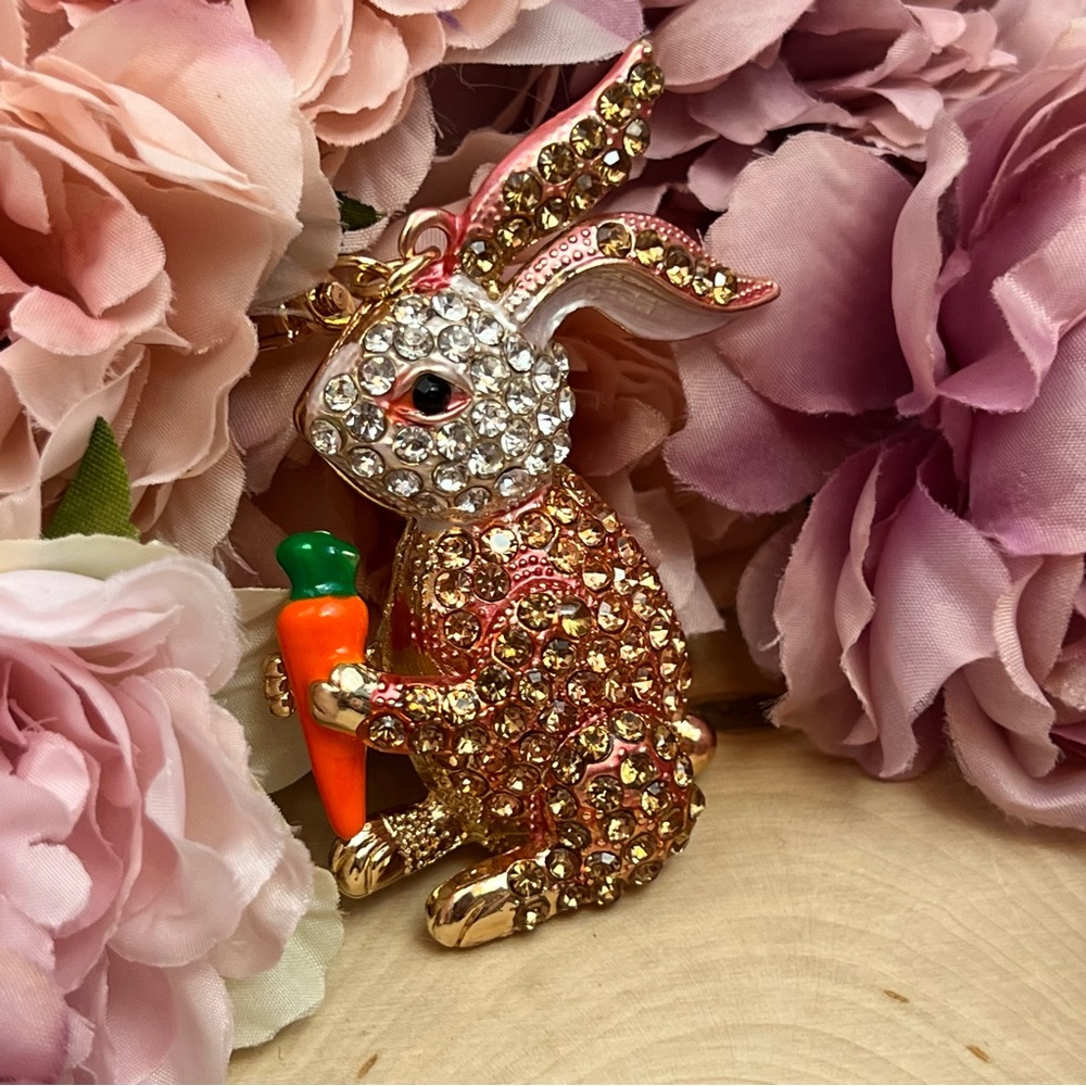Champagne and Silver Crystal Bunny Rabbit with Carrot Keychain Charm - Picture 9 of 16